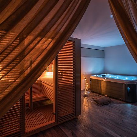 Park Hotel & Spa 蒂锡利维 外观 照片