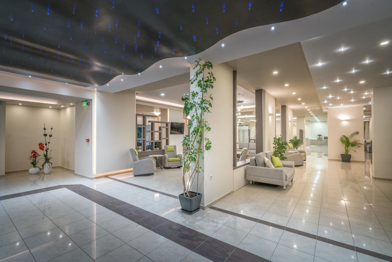 Park Hotel & Spa 蒂锡利维 外观 照片