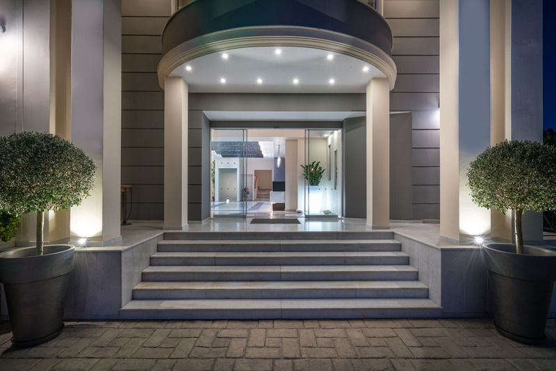 Park Hotel & Spa 蒂锡利维 外观 照片