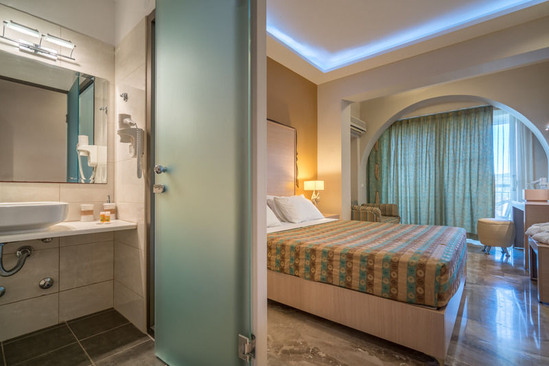 Park Hotel & Spa 蒂锡利维 外观 照片