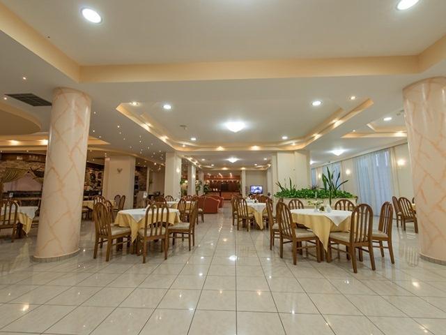 Park Hotel & Spa 蒂锡利维 外观 照片
