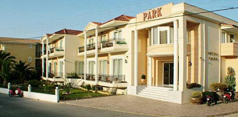 Park Hotel & Spa 蒂锡利维 外观 照片