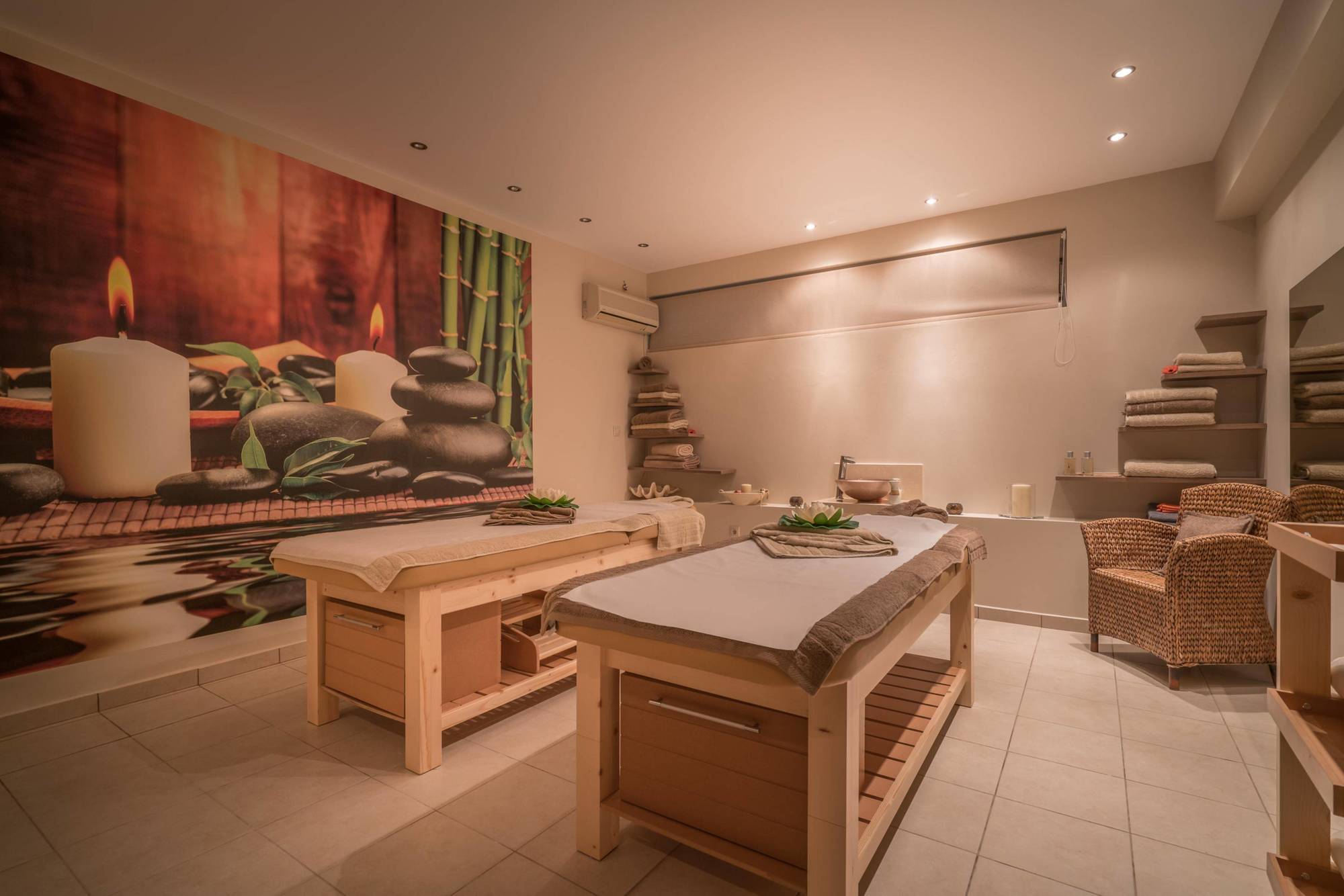 Park Hotel & Spa 蒂锡利维 外观 照片