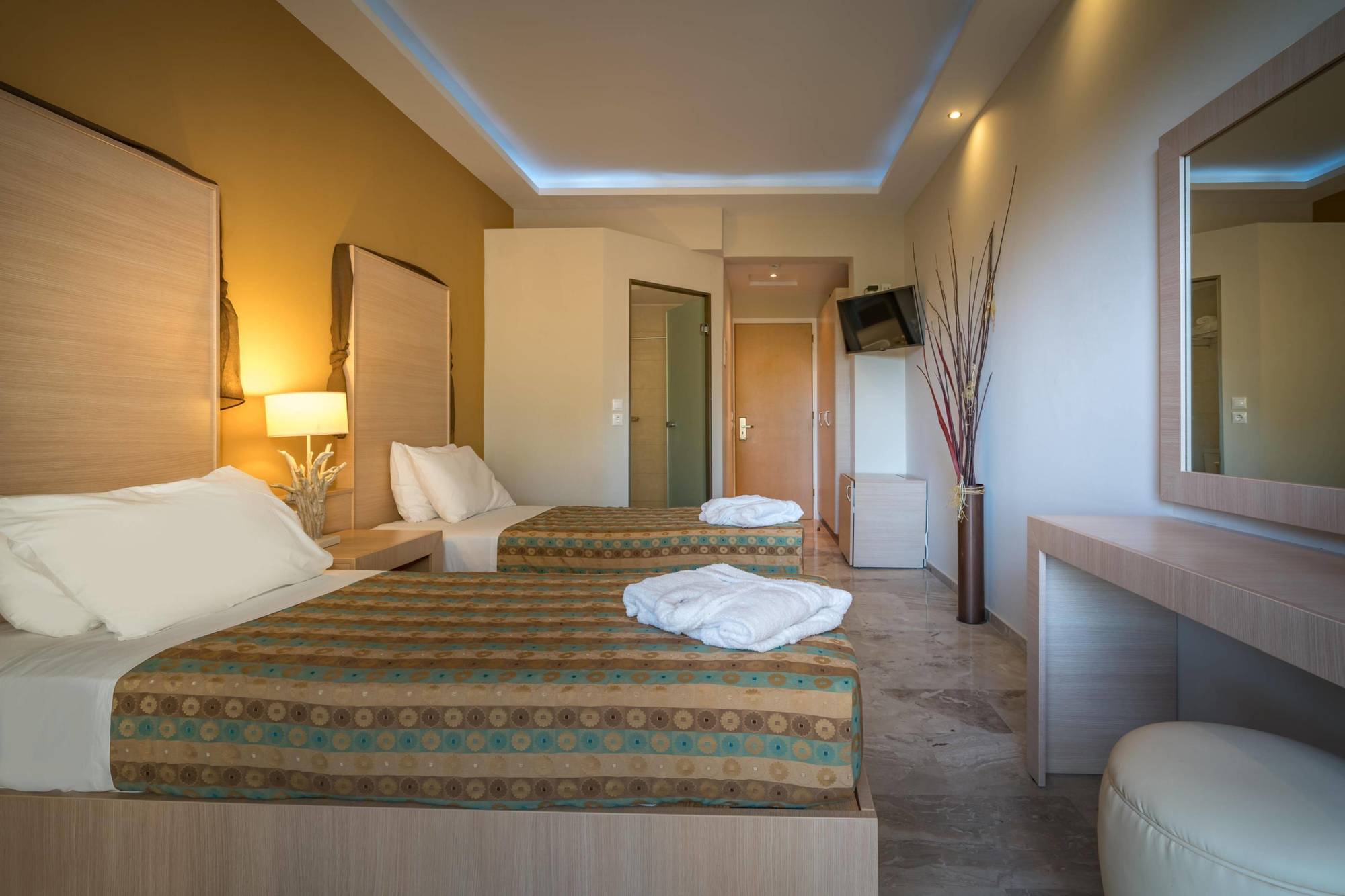 Park Hotel & Spa 蒂锡利维 外观 照片